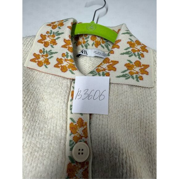 ZARA NEW WOMAN CONTRASTING KNIT CARDIGAN FLORAL TRIM Size M - Picture 12 of 12